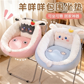 Plush cushion design 26100316294152 from Yangzhou manufacturer