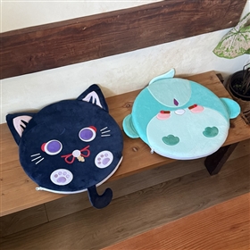 Plush cushion design 26100915510514 from Yangzhou manufacturer